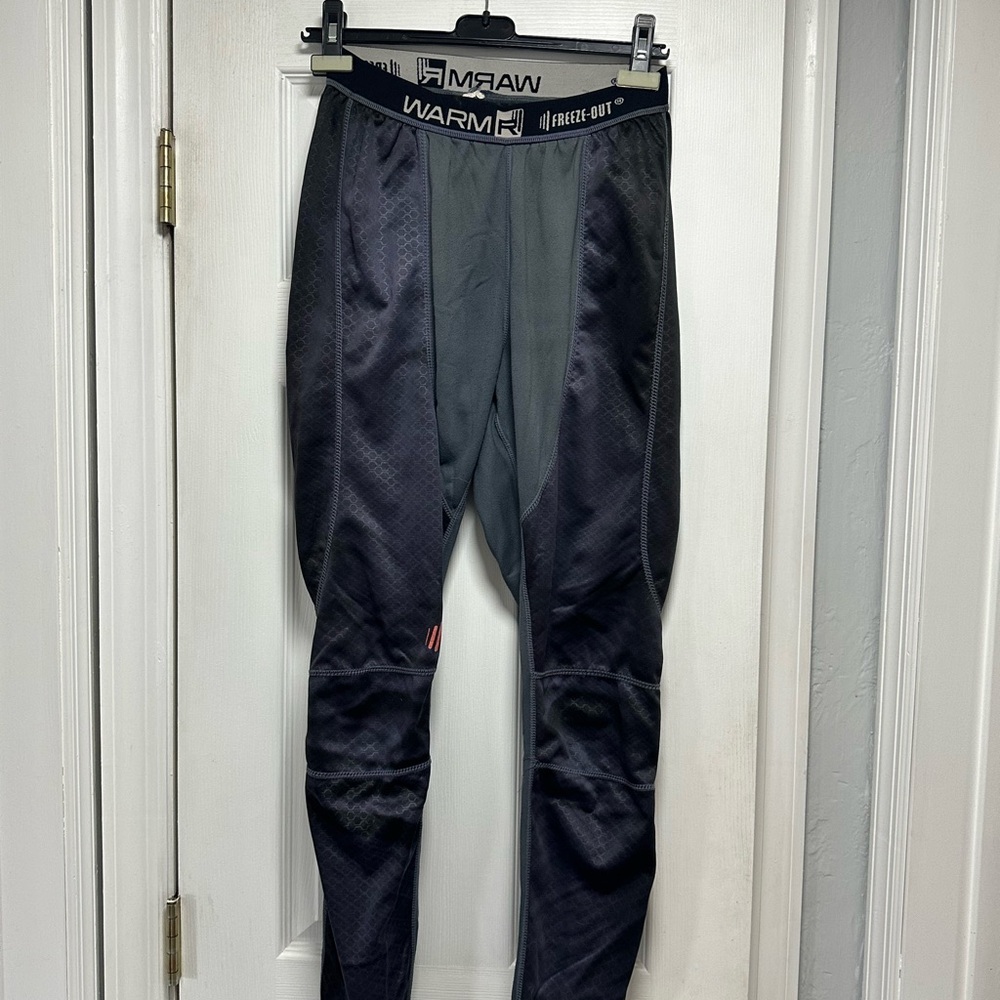 Warm Men's Black and Gray Joggers